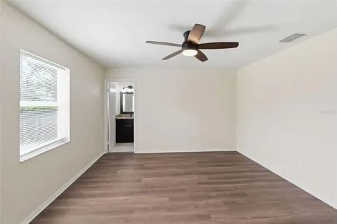 9707 N Mary Avenue Tampa FL 33612