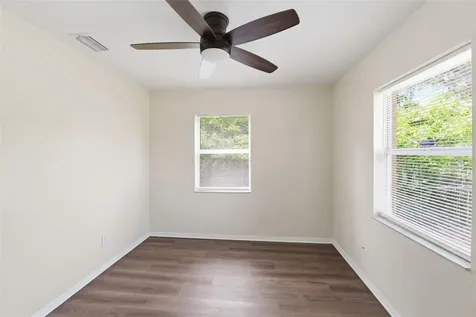 9707 N Mary Avenue Tampa FL 33612