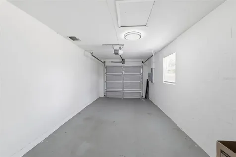 9707 N Mary Avenue Tampa FL 33612