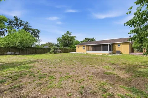 9707 N Mary Avenue Tampa FL 33612