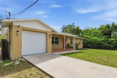 9707 N Mary Avenue Tampa FL 33612