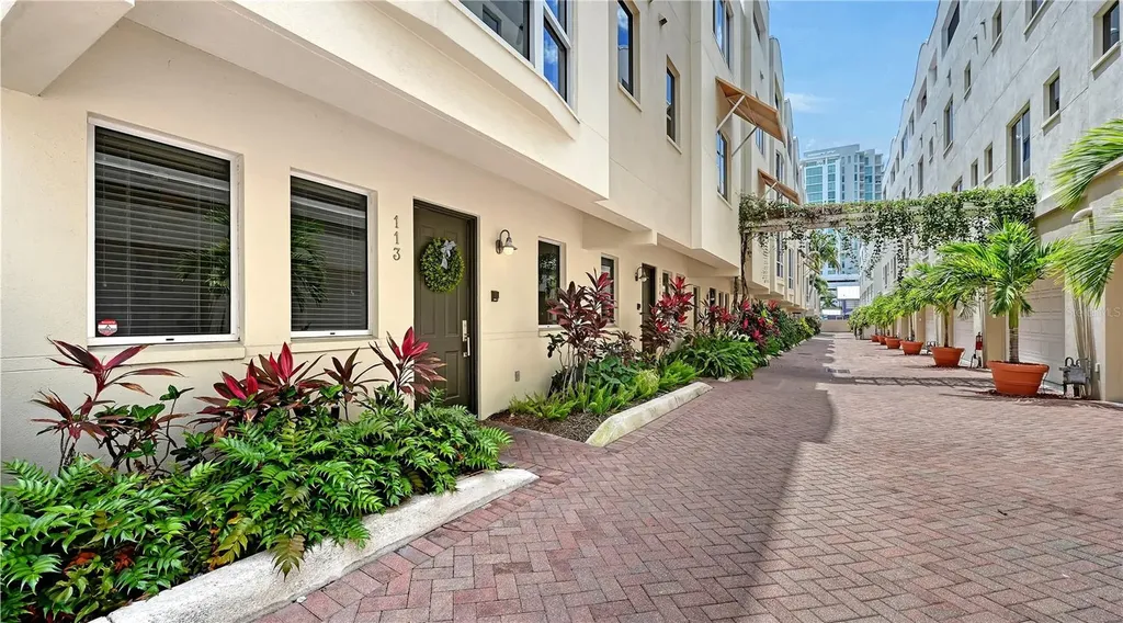 235 Cocoanut Avenue Sarasota FL 34236