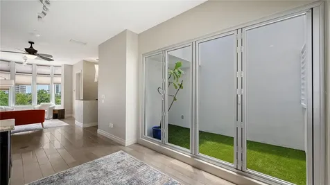 235 Cocoanut Avenue Sarasota FL 34236