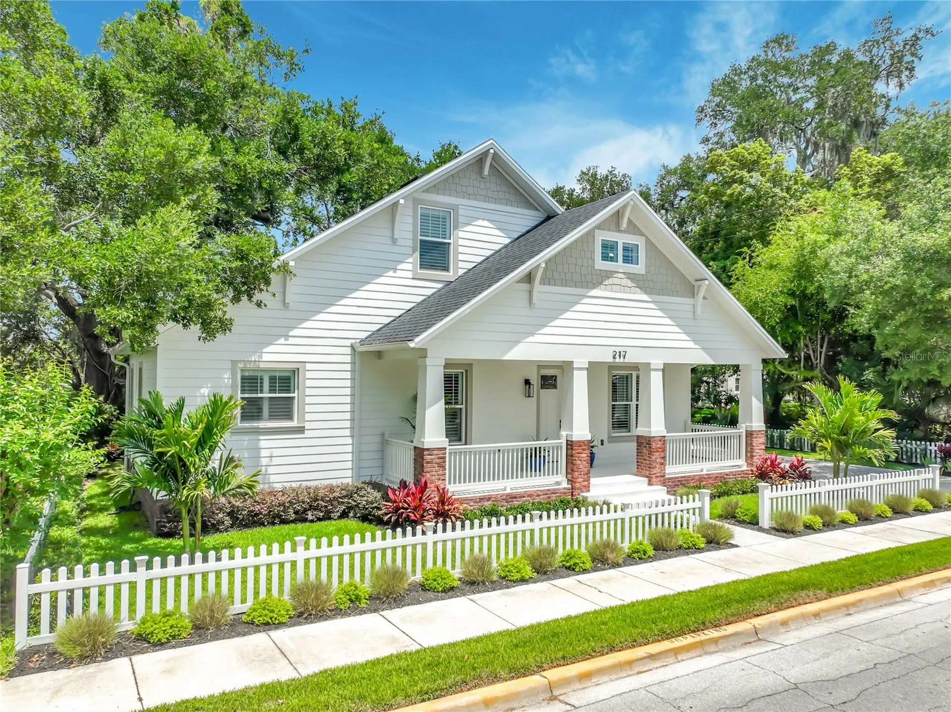 217 W Bay Street Winter Garden FL 34787