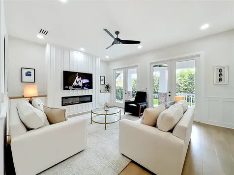 217 W Bay Street Winter Garden FL 34787