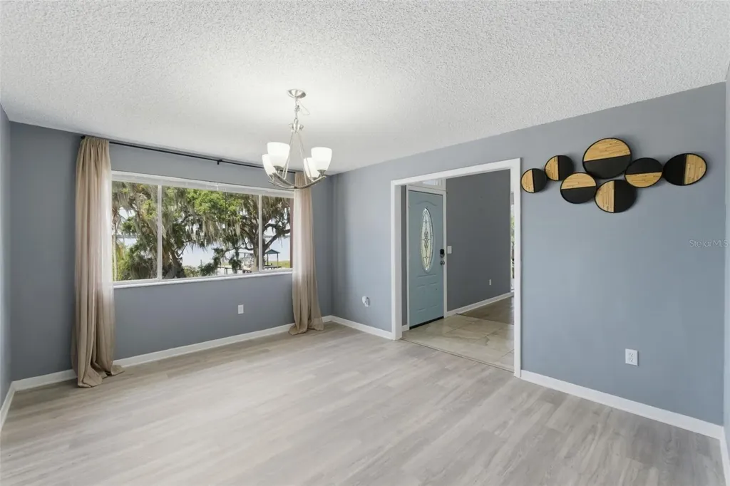 1316 Lake Ariana Boulevard Auburndale FL 33823