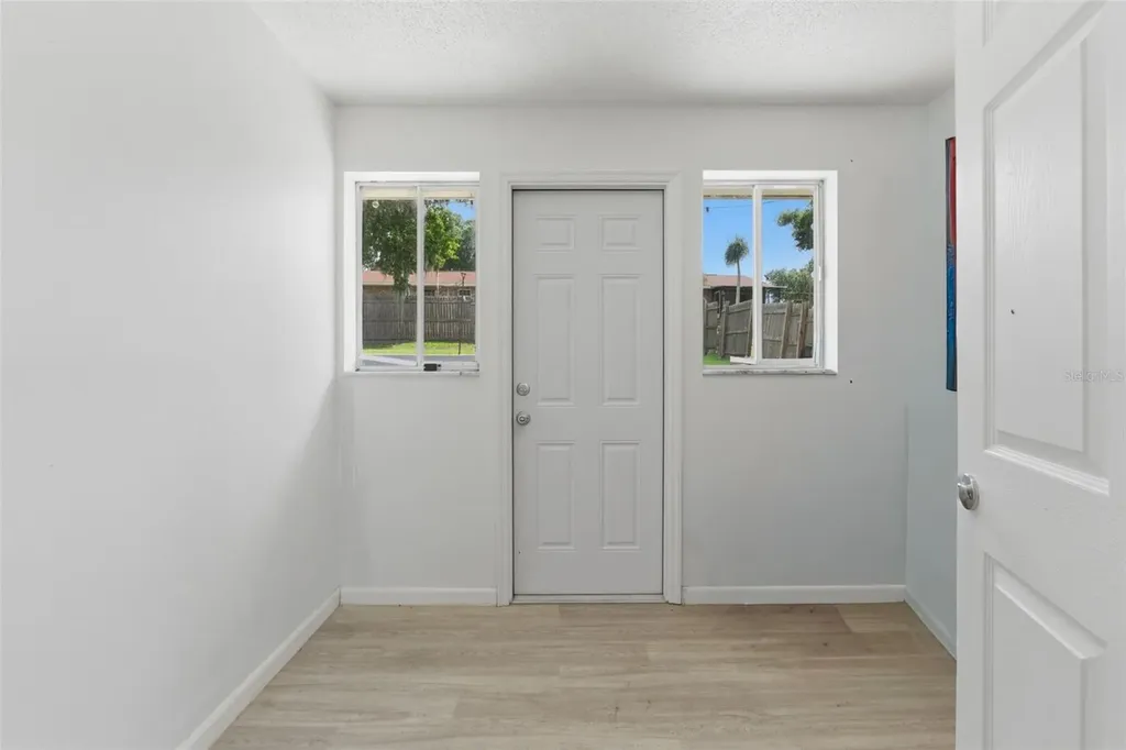 1316 Lake Ariana Boulevard Auburndale FL 33823