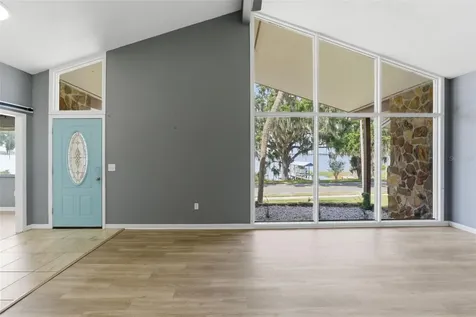 1316 Lake Ariana Boulevard Auburndale FL 33823