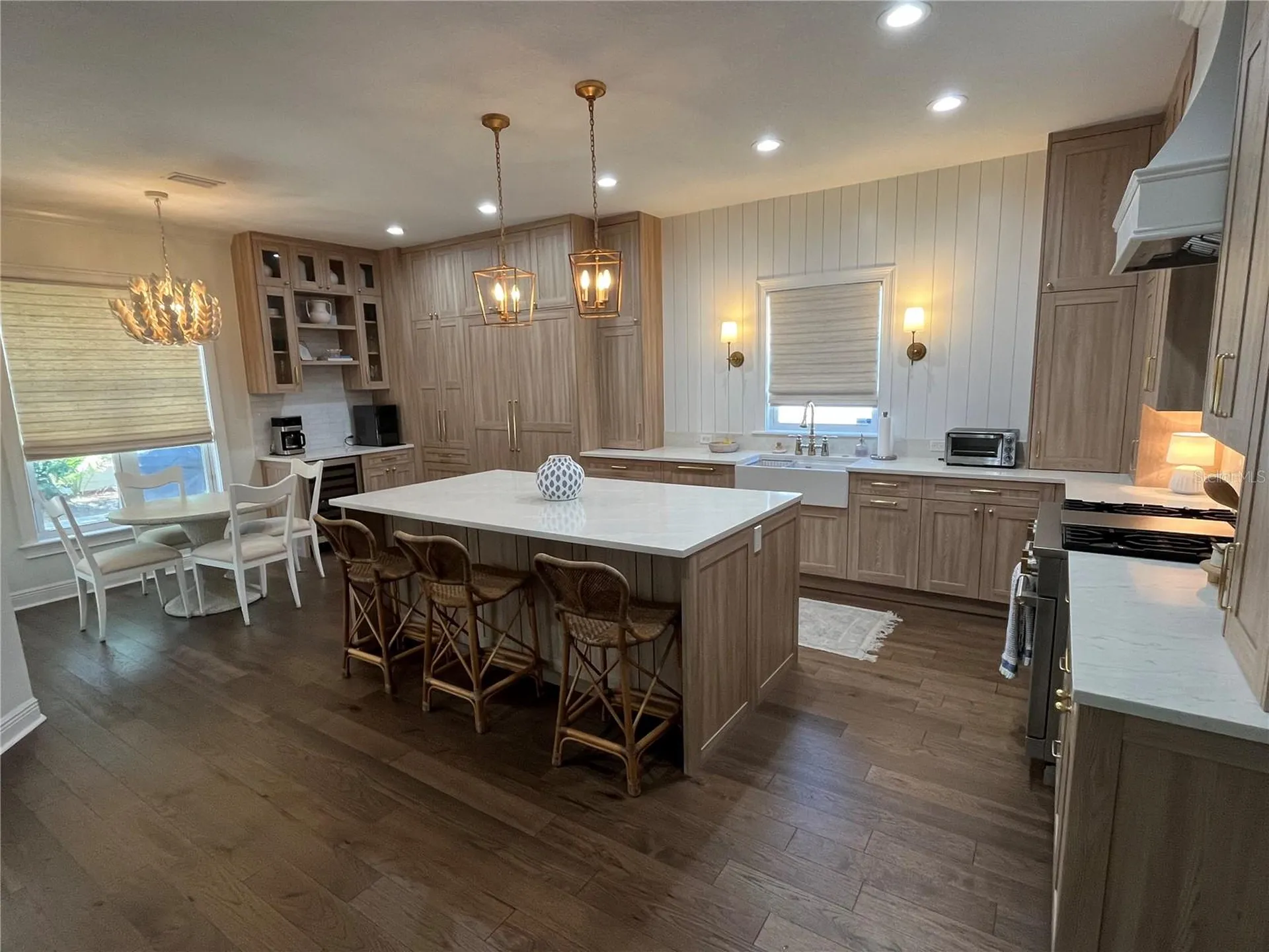 3820 W San Luis Street Tampa FL 33629