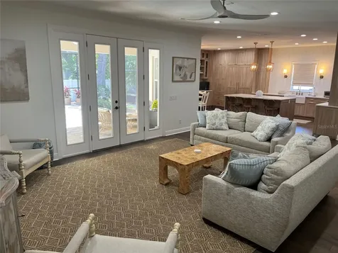 3820 W San Luis Street Tampa FL 33629