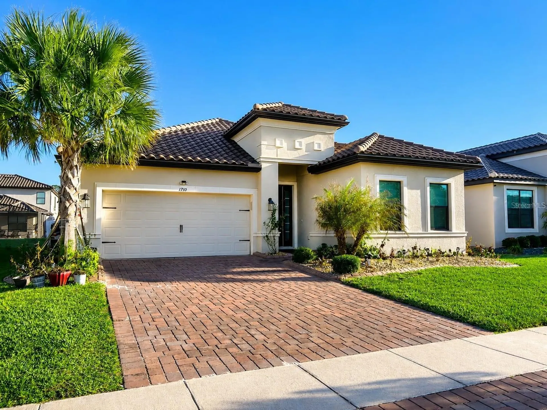 1710 Goblet Cove St, Kissimmee FL 34746