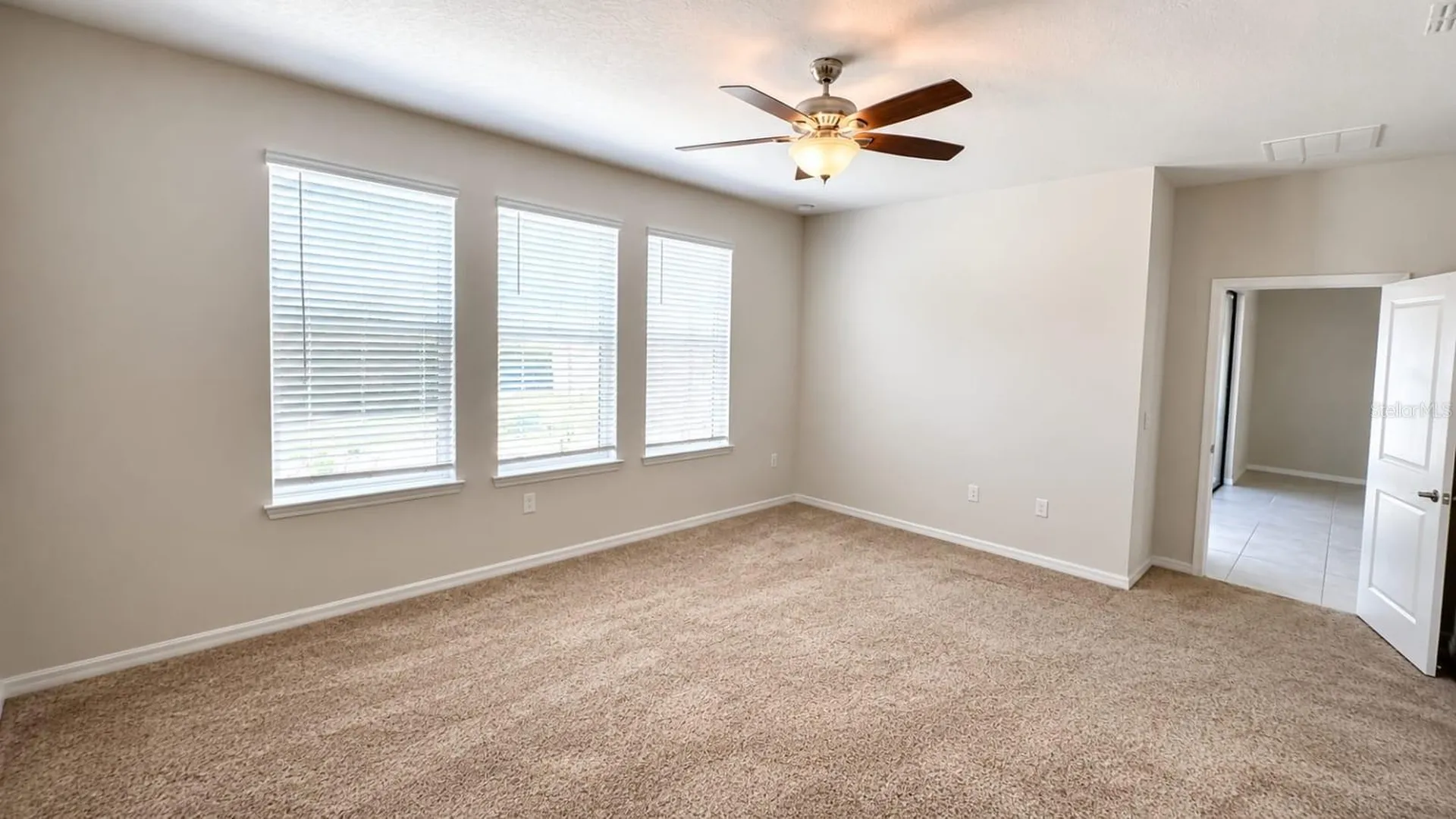 1710 Goblet Cove St, Kissimmee FL 34746