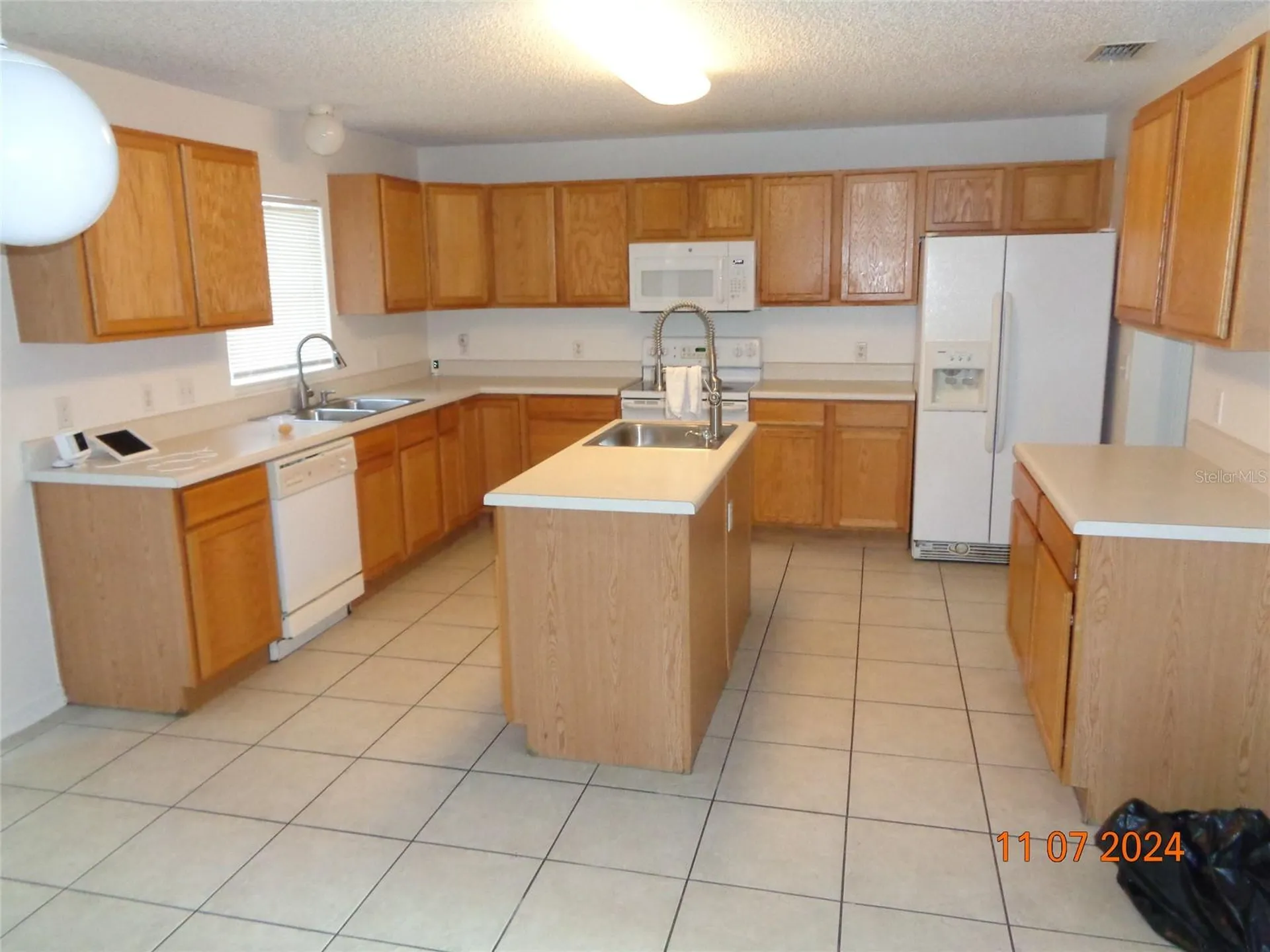 1914 Lynn River Drive Deltona FL 32738