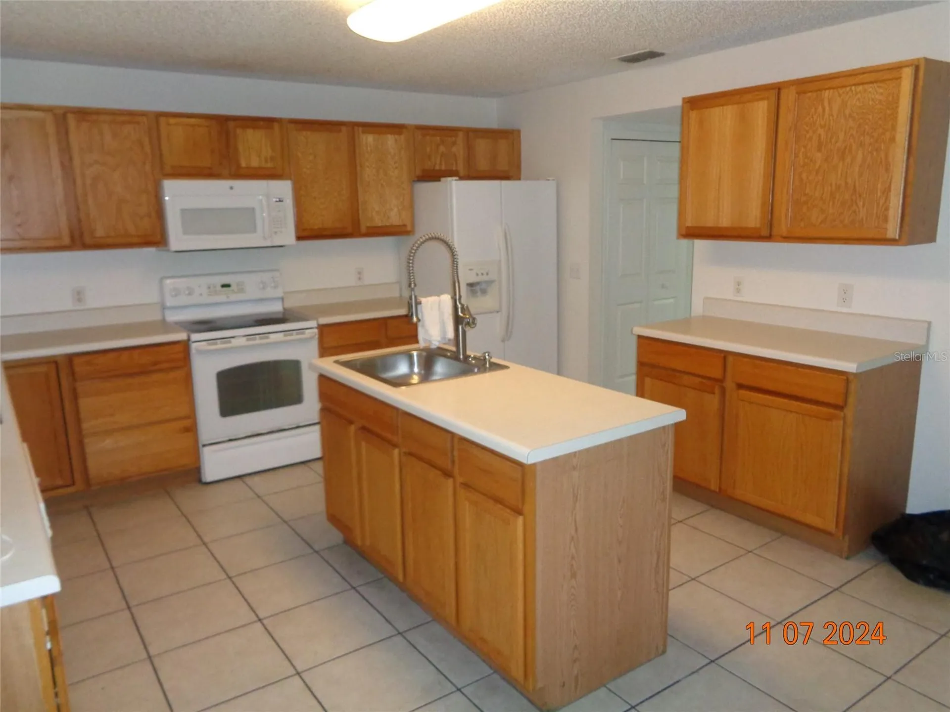 1914 Lynn River Drive Deltona FL 32738