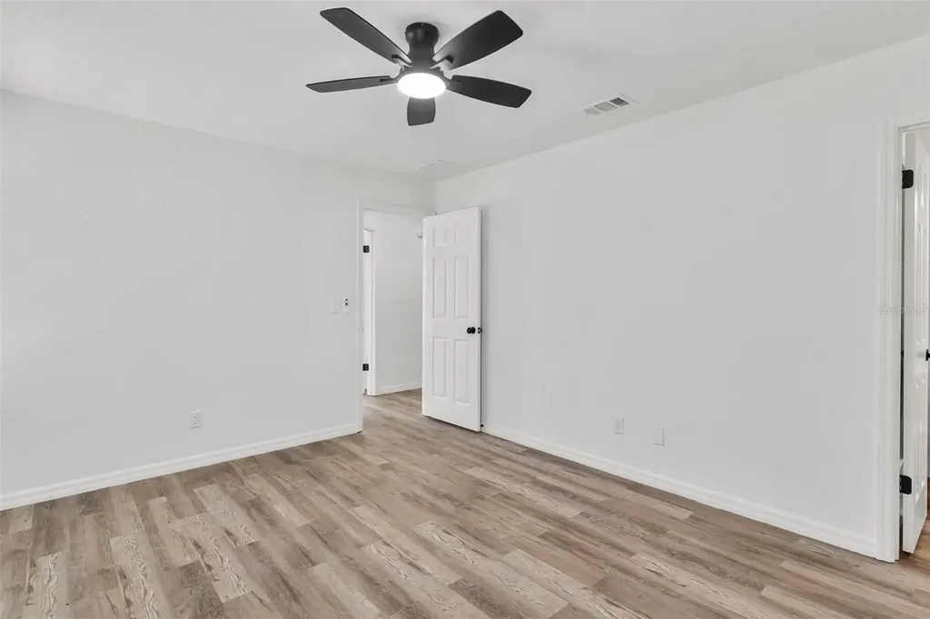 2304 Centennial Boulevard Leesburg FL 34748
