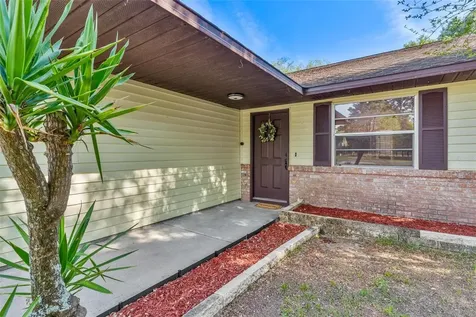2304 Centennial Boulevard Leesburg FL 34748