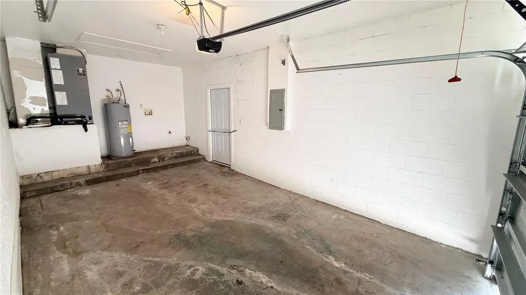 11 E Ella J Gilmore Street Apopka FL 32703
