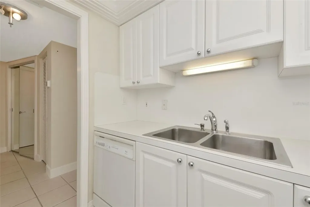 5855 Midnight Pass Road Sarasota FL 34242