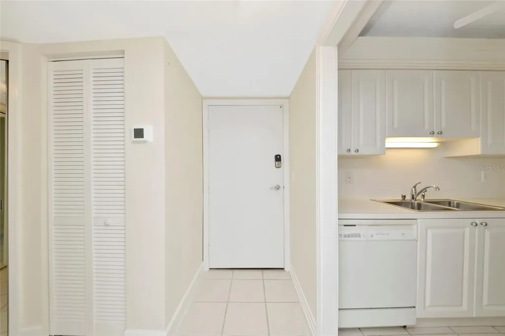 5855 Midnight Pass Road Sarasota FL 34242