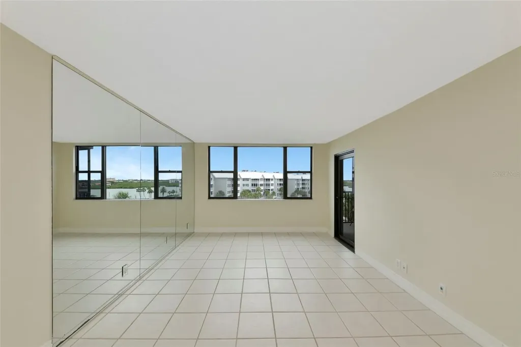 5855 Midnight Pass Road Sarasota FL 34242