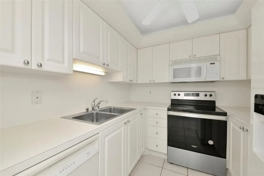 5855 Midnight Pass Road Sarasota FL 34242