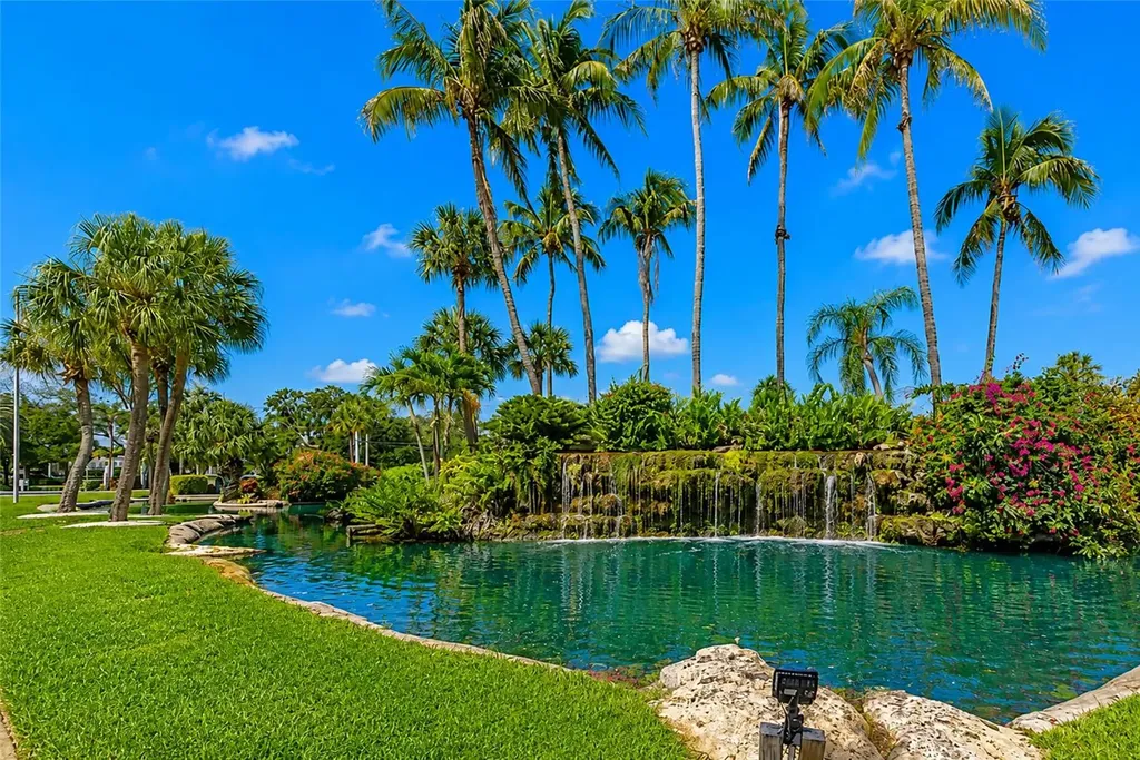5855 Midnight Pass Road Sarasota FL 34242