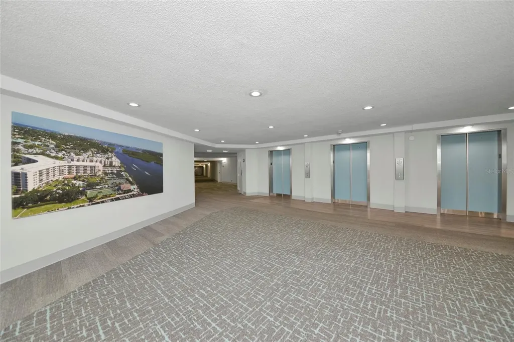 5855 Midnight Pass Road Sarasota FL 34242