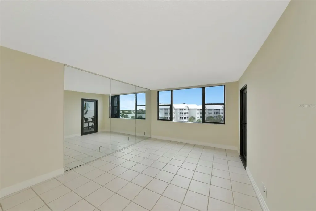 5855 Midnight Pass Road Sarasota FL 34242