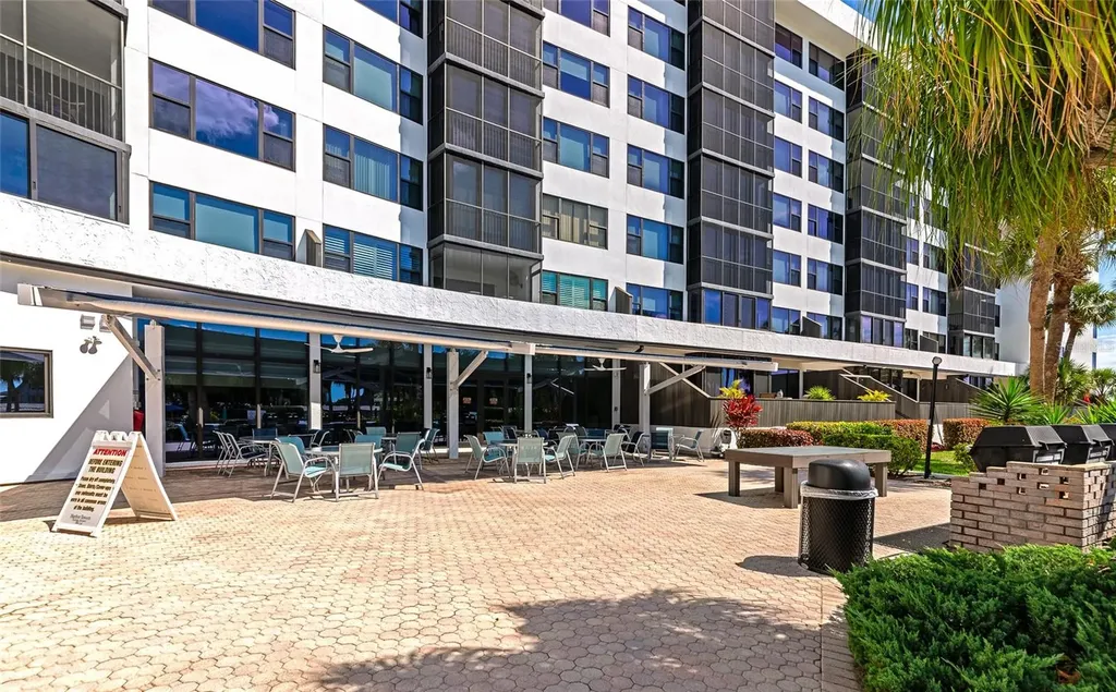 5855 Midnight Pass Road Sarasota FL 34242