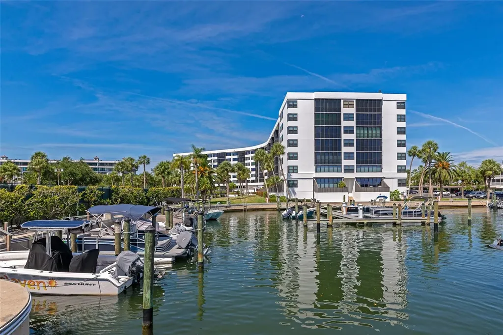 5855 Midnight Pass Road Sarasota FL 34242