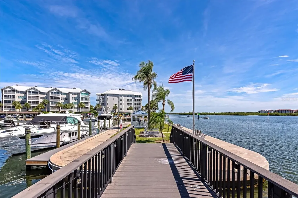 5855 Midnight Pass Road Sarasota FL 34242