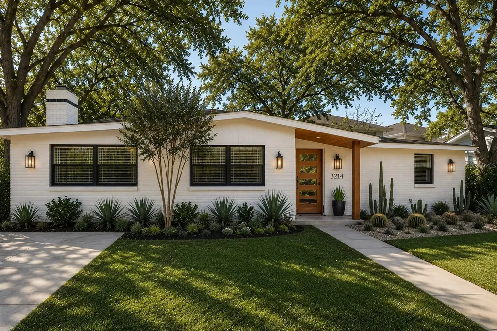 3214 W Coachman Avenue Tampa FL 33611