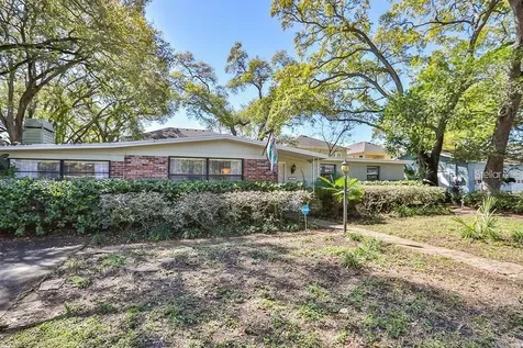 3214 W Coachman Avenue Tampa FL 33611