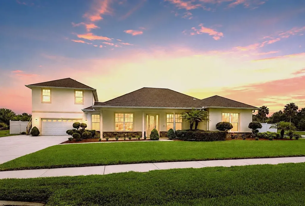 6402 Barcellona Road Land O Lakes FL 34637