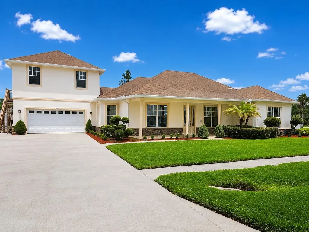 6402 Barcellona Road Land O Lakes FL 34637