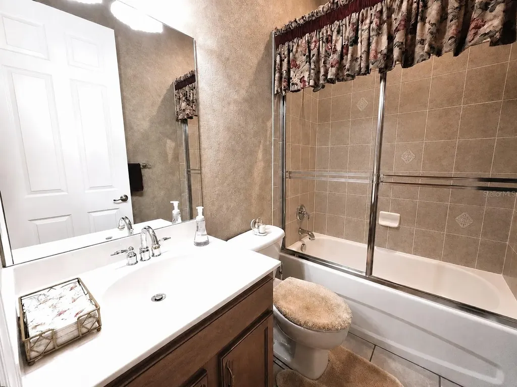6402 Barcellona Road Land O Lakes FL 34637