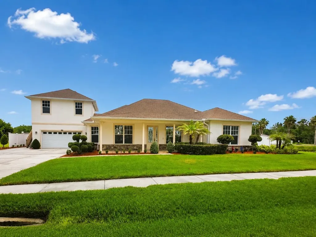 6402 Barcellona Road Land O Lakes FL 34637