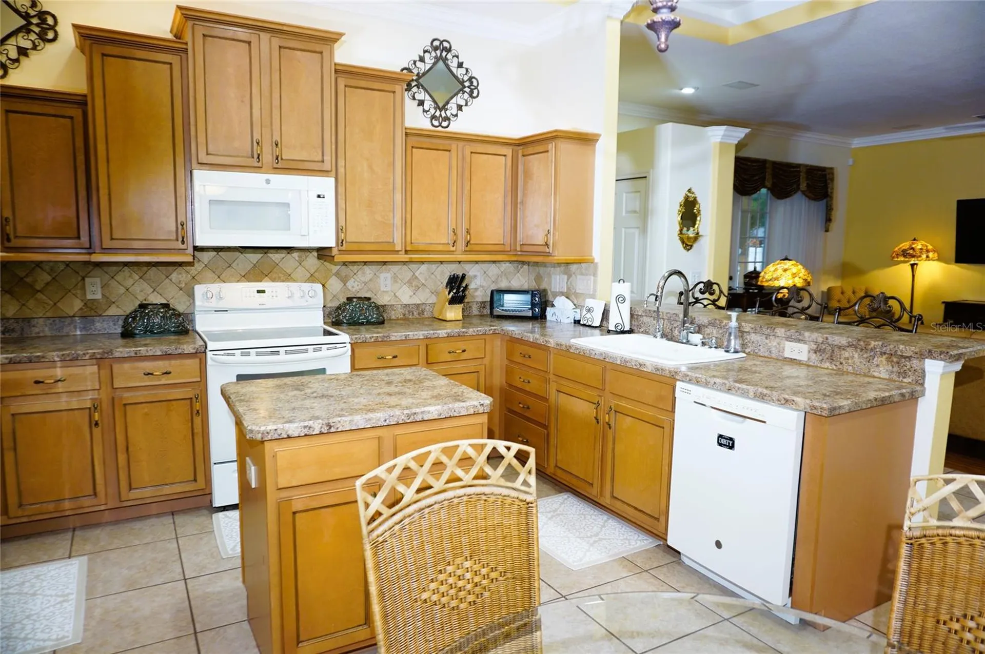 6402 Barcellona Road Land O Lakes FL 34637