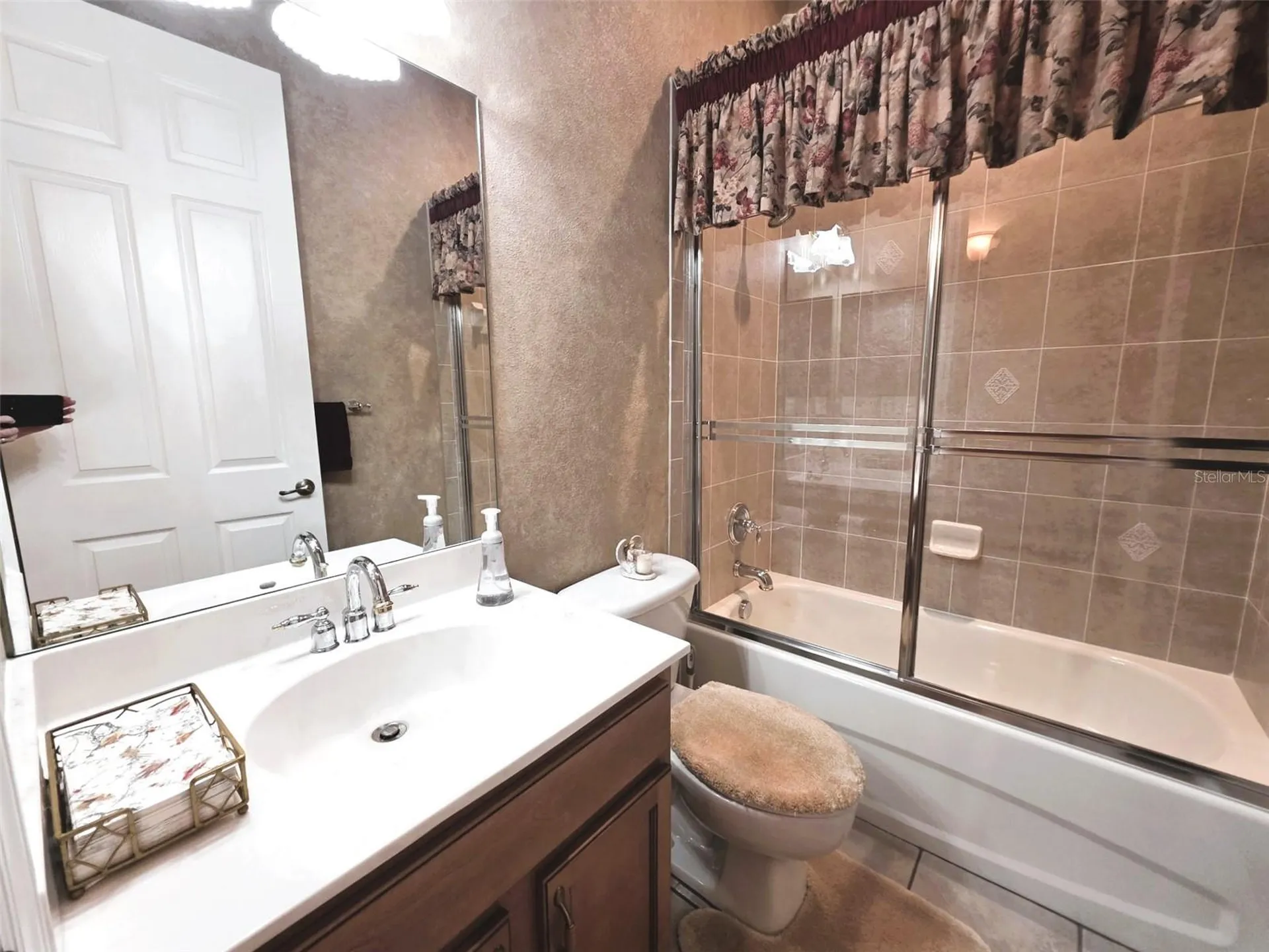 6402 Barcellona Road Land O Lakes FL 34637