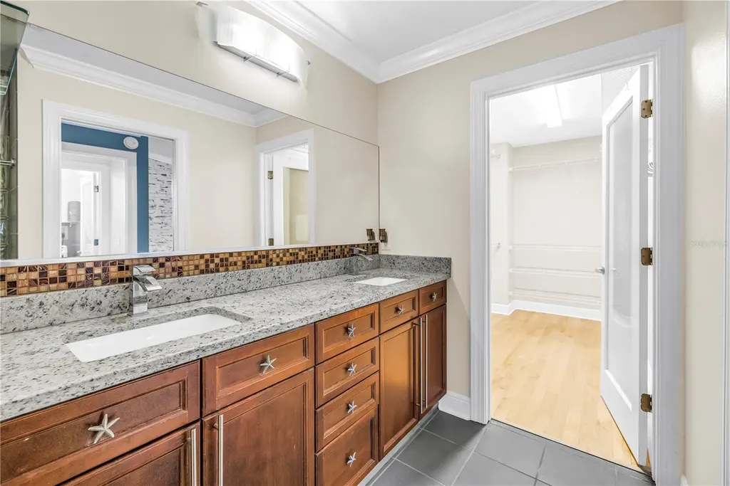 409 Barcelona Drive St Petersburg FL 33716