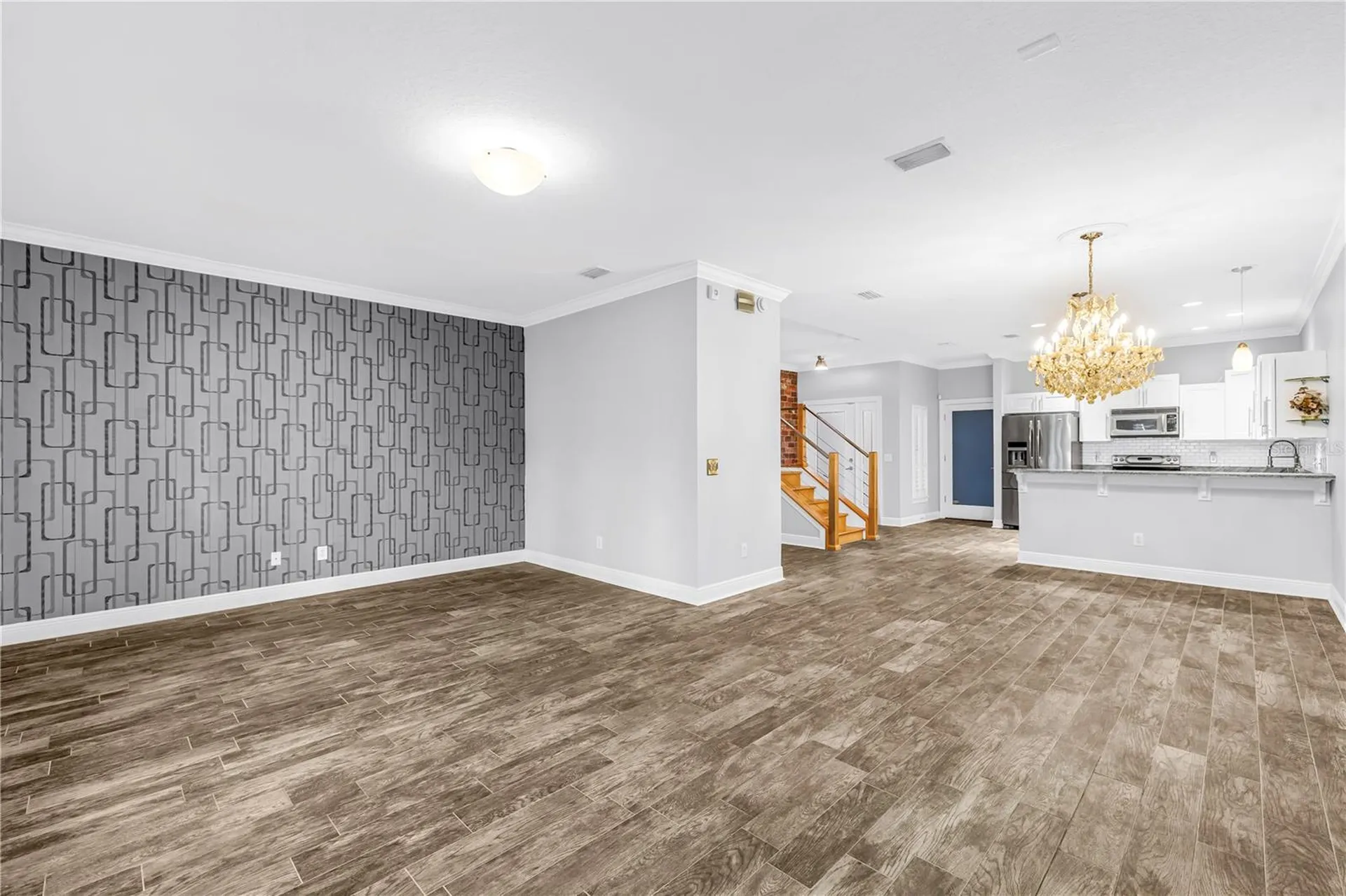 409 Barcelona Drive St Petersburg FL 33716