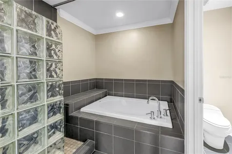 409 Barcelona Drive St Petersburg FL 33716