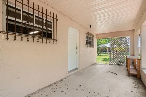 2278 N Alexander Road Avon Park FL 33825