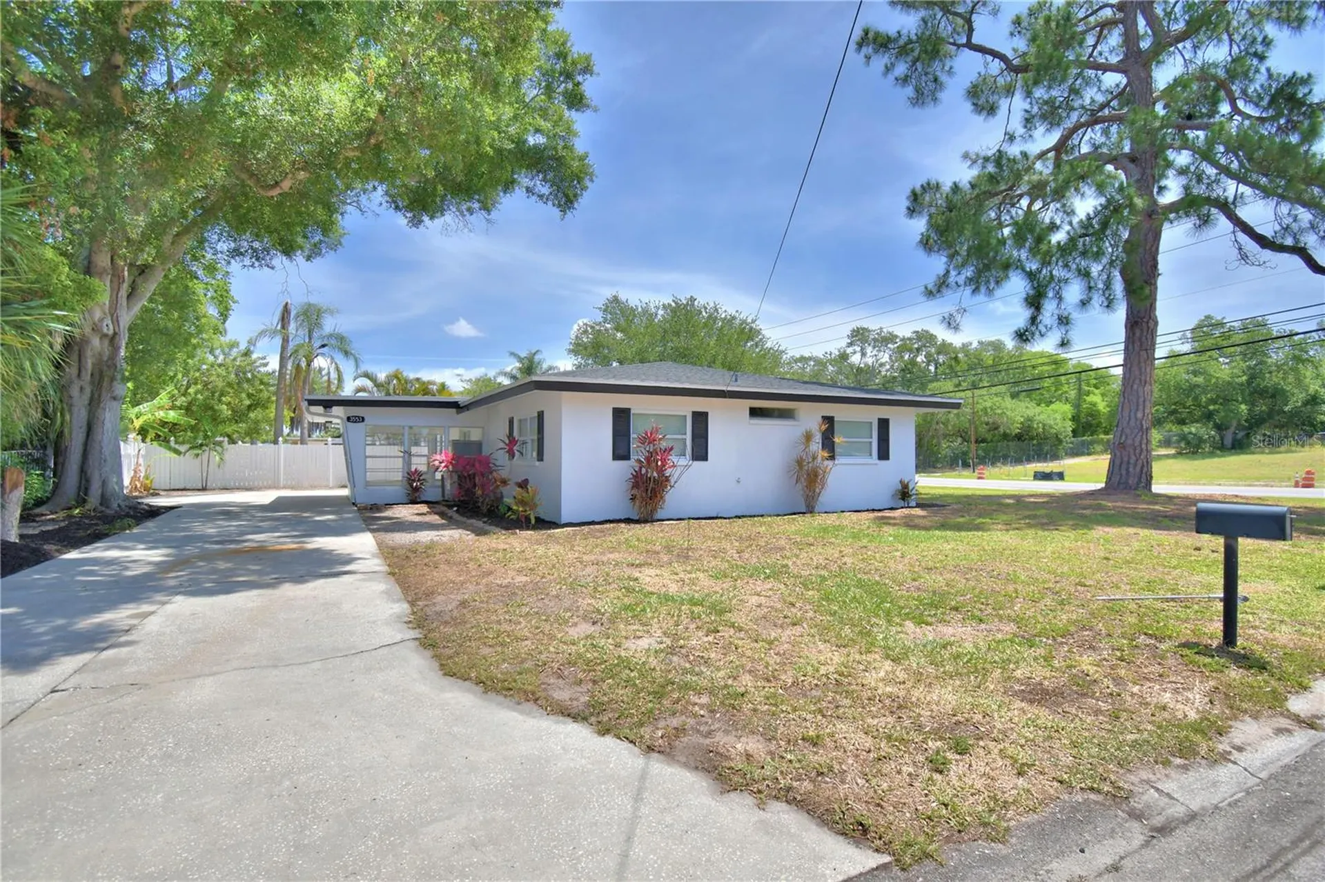 3553 Center Circle Largo FL 33774