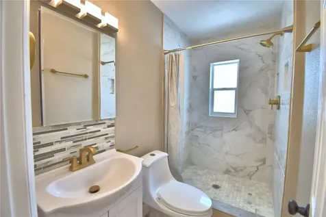 3553 Center Circle Largo FL 33774