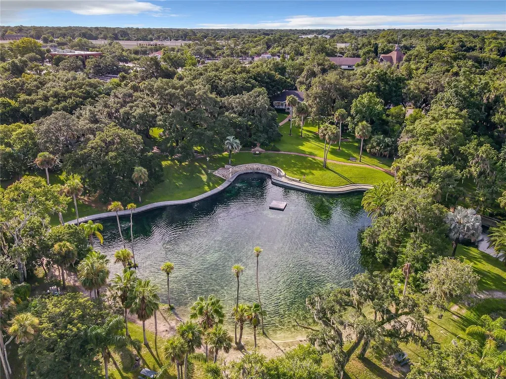 210 Weeping Elm Lane Longwood FL 32779
