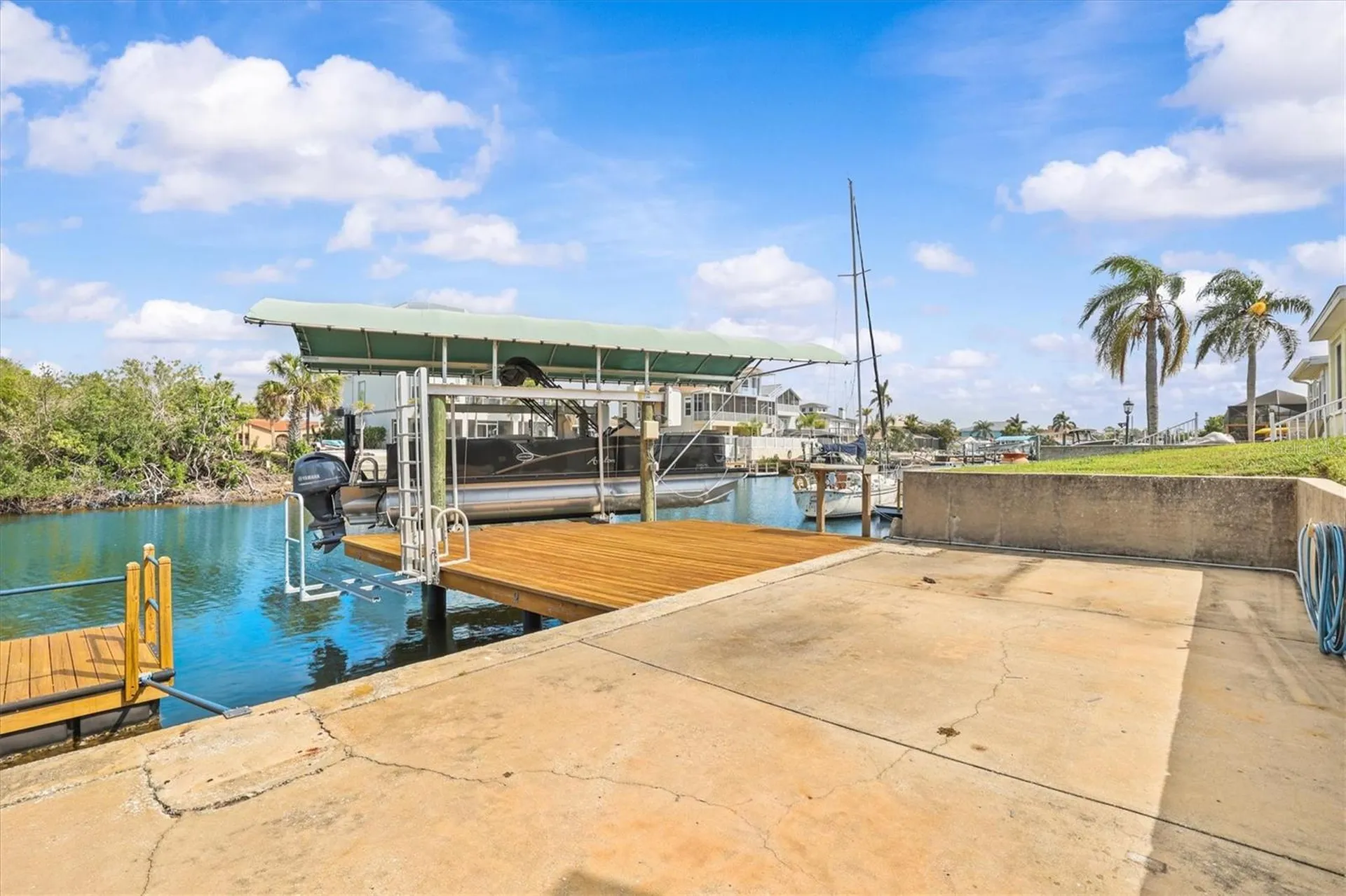 15722 Donzi Drive Hudson FL 34667