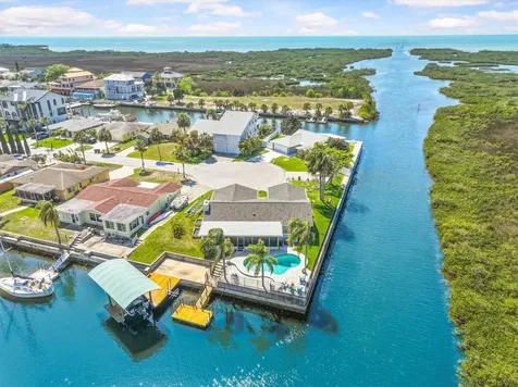 15722 Donzi Drive Hudson FL 34667