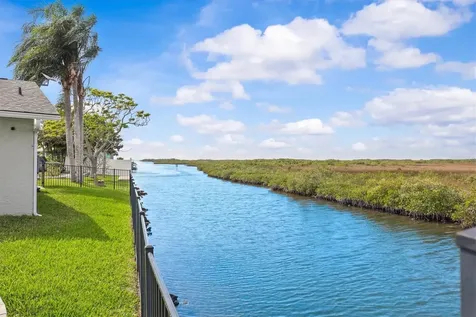 15722 Donzi Drive Hudson FL 34667