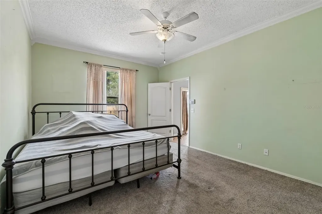 912 Grand Canyon Drive Valrico FL 33594